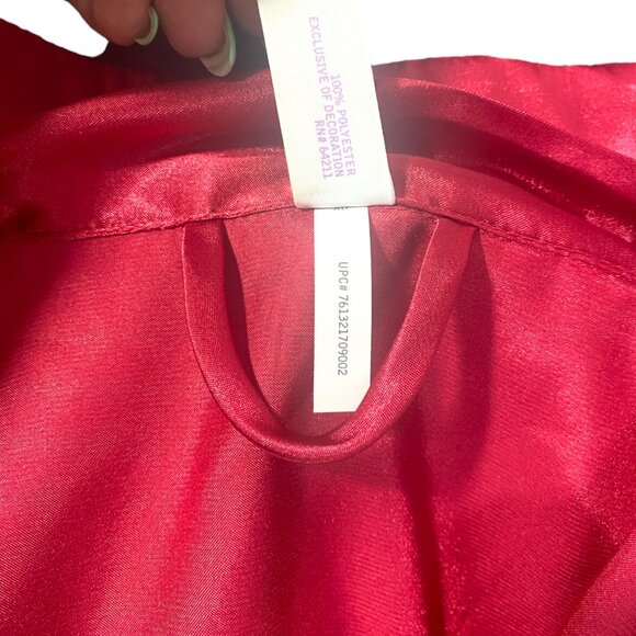 Lilac & London Scarlet Red Satin Robe X-Large - Picture 8 of 8